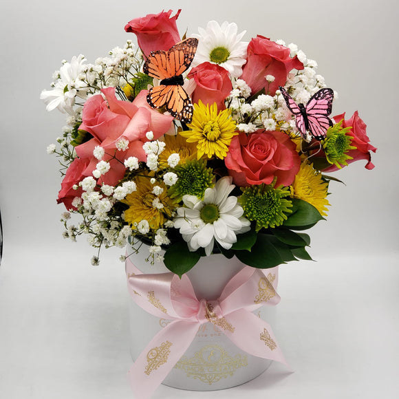 Emilia's Mixed Rose Garden(Freshly-Cut Roses)*FREE Local Delivery